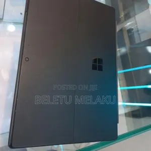 New Laptop Microsoft Surface Pro 6 8GB Intel Core I5 SSD 256GB