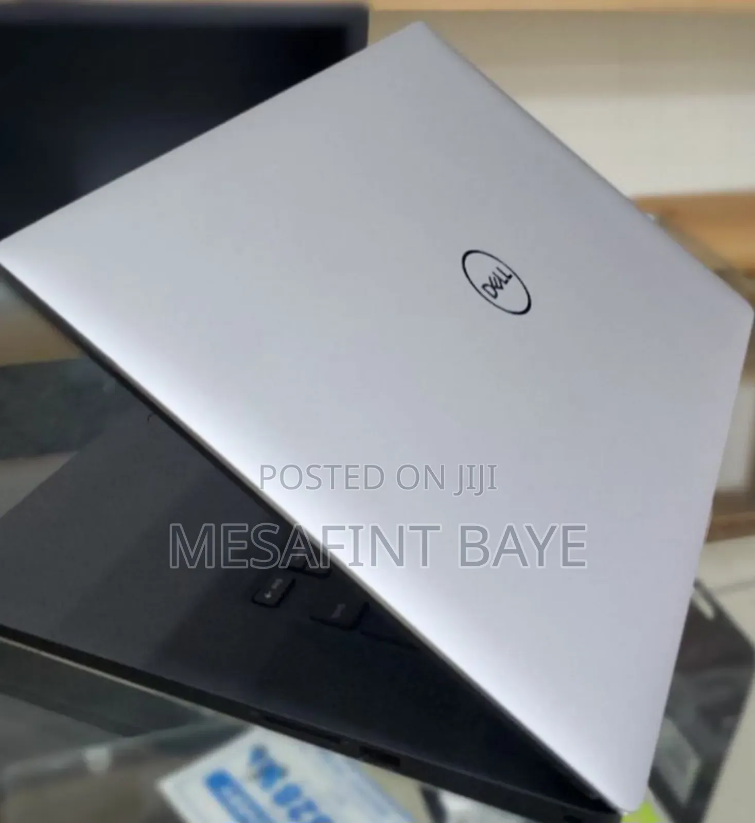 New Laptop Dell Precision 5540 32GB Intel Core I7 SSD 512GB