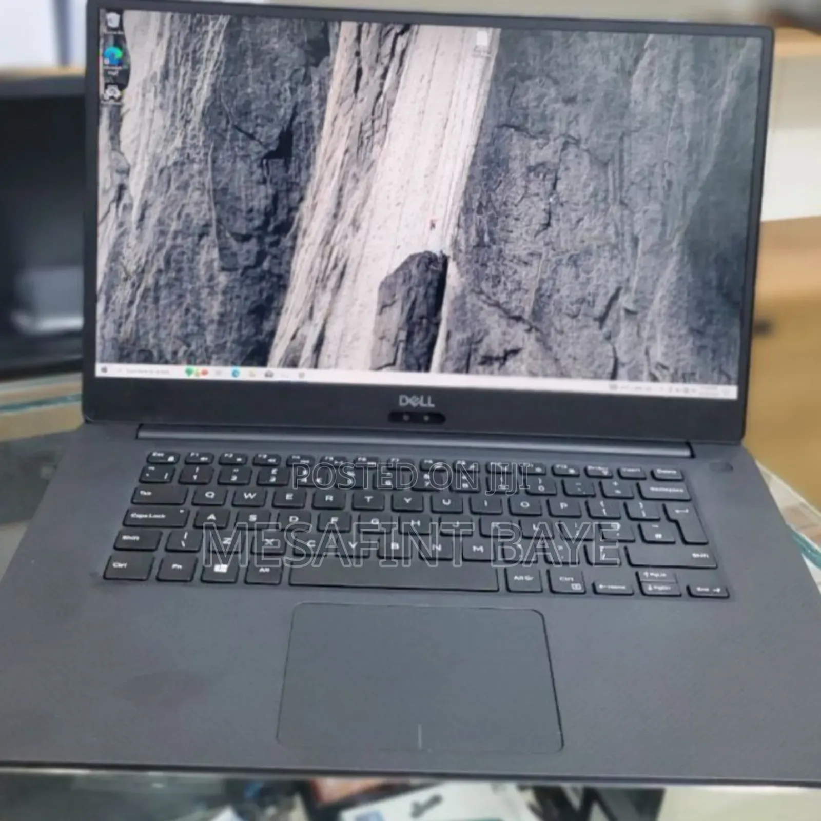 New Laptop Dell Precision 5540 32GB Intel Core I7 SSD 512GB