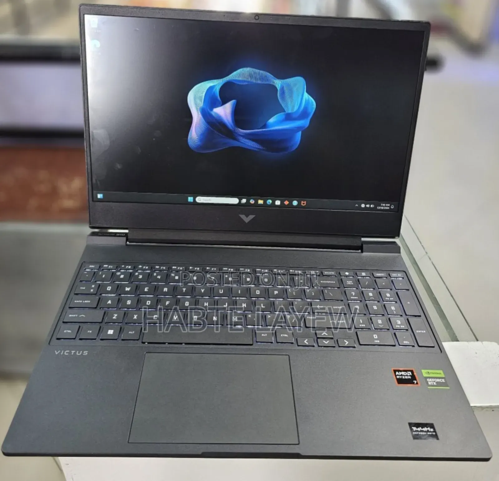 New Laptop HP Victus 16 16GB AMD Ryzen 7 SSD 1T