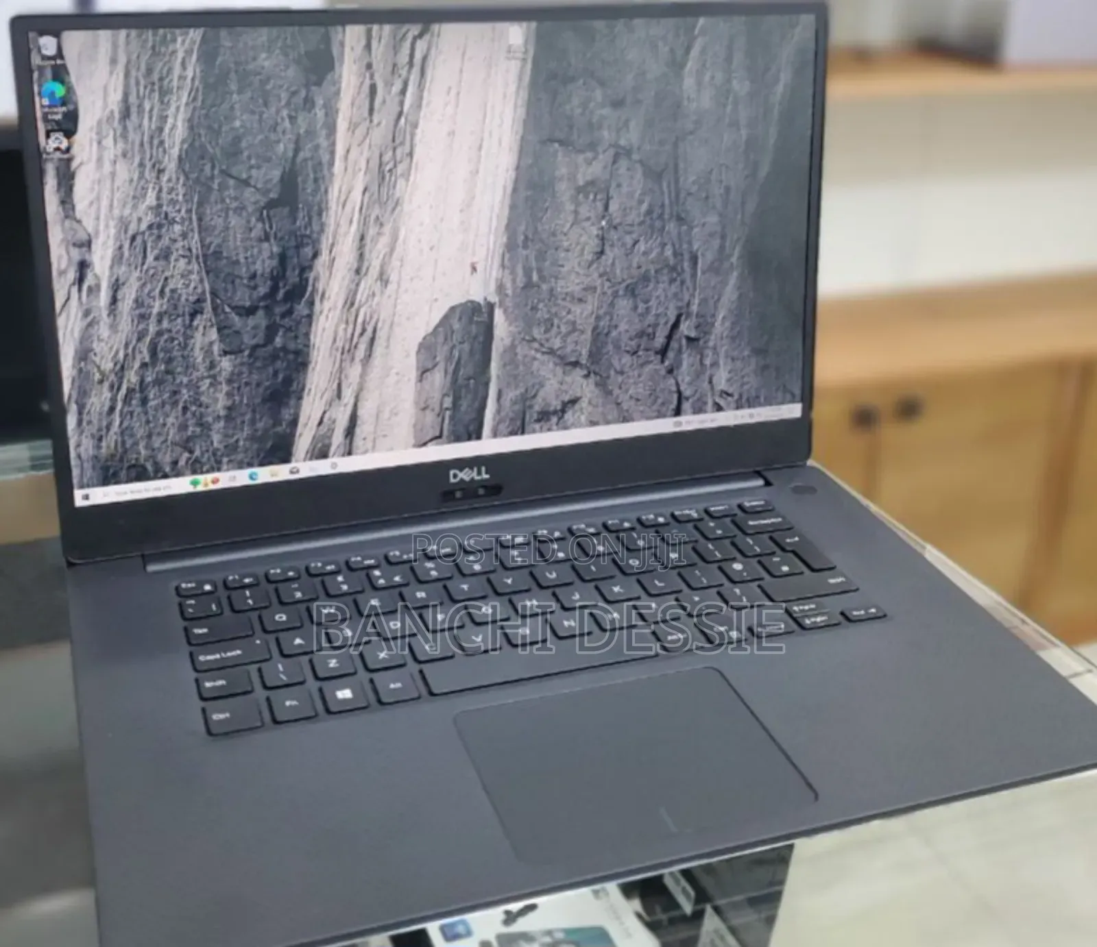 New Laptop Dell Inspiron 14 5540 32GB Intel Core I7 SSD 512GB