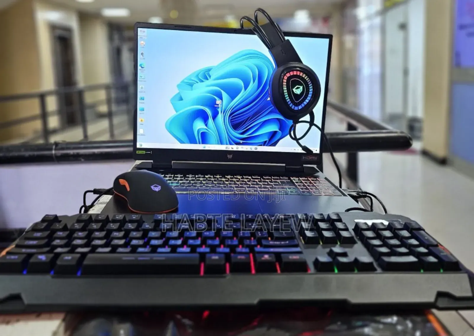 New Laptop Acer Predator Helios 300 16GB Intel Core I9 SSD 1T