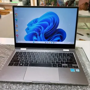 New Laptop Samsung 16GB Intel Core I7 SSD 512GB