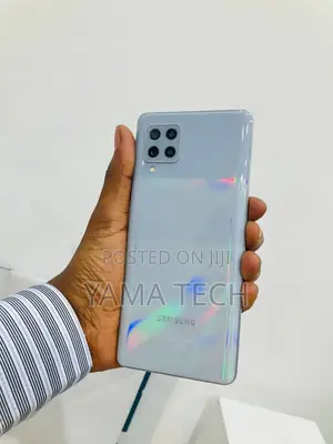 Photo - New Samsung Galaxy A42 5G 128 GB Silver