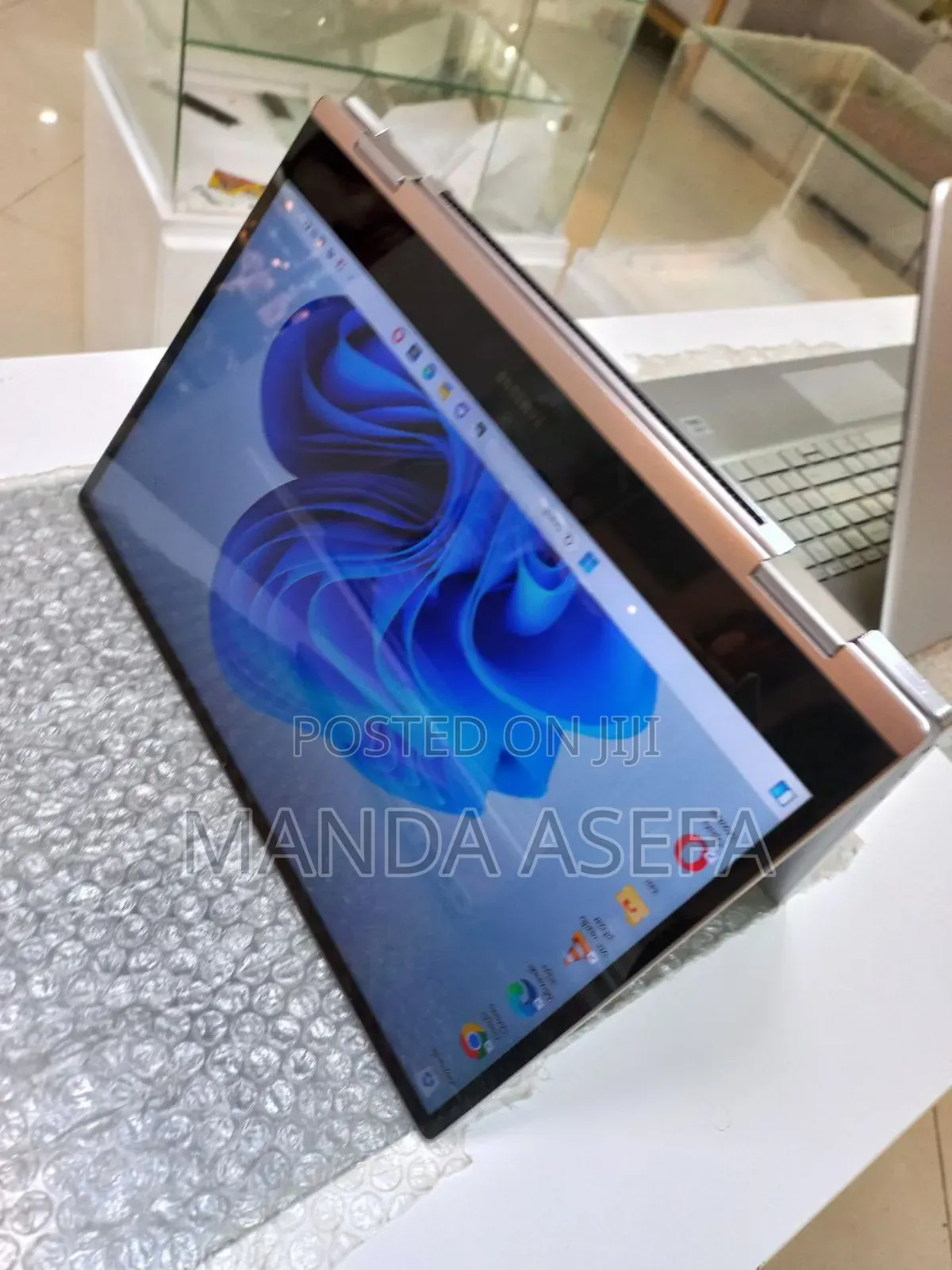 New Laptop Samsung 16GB Intel Core I7 SSD 512GB