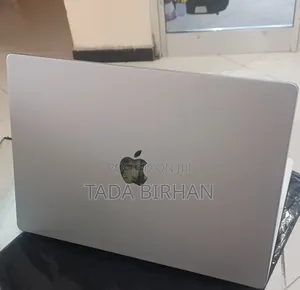 New Laptop Apple MacBook Pro M1 16GB Intel Core I7 SSD 1T