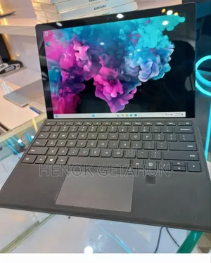 New Laptop Microsoft Surface Pro 7 8GB Intel Core I5 SSD 256GB