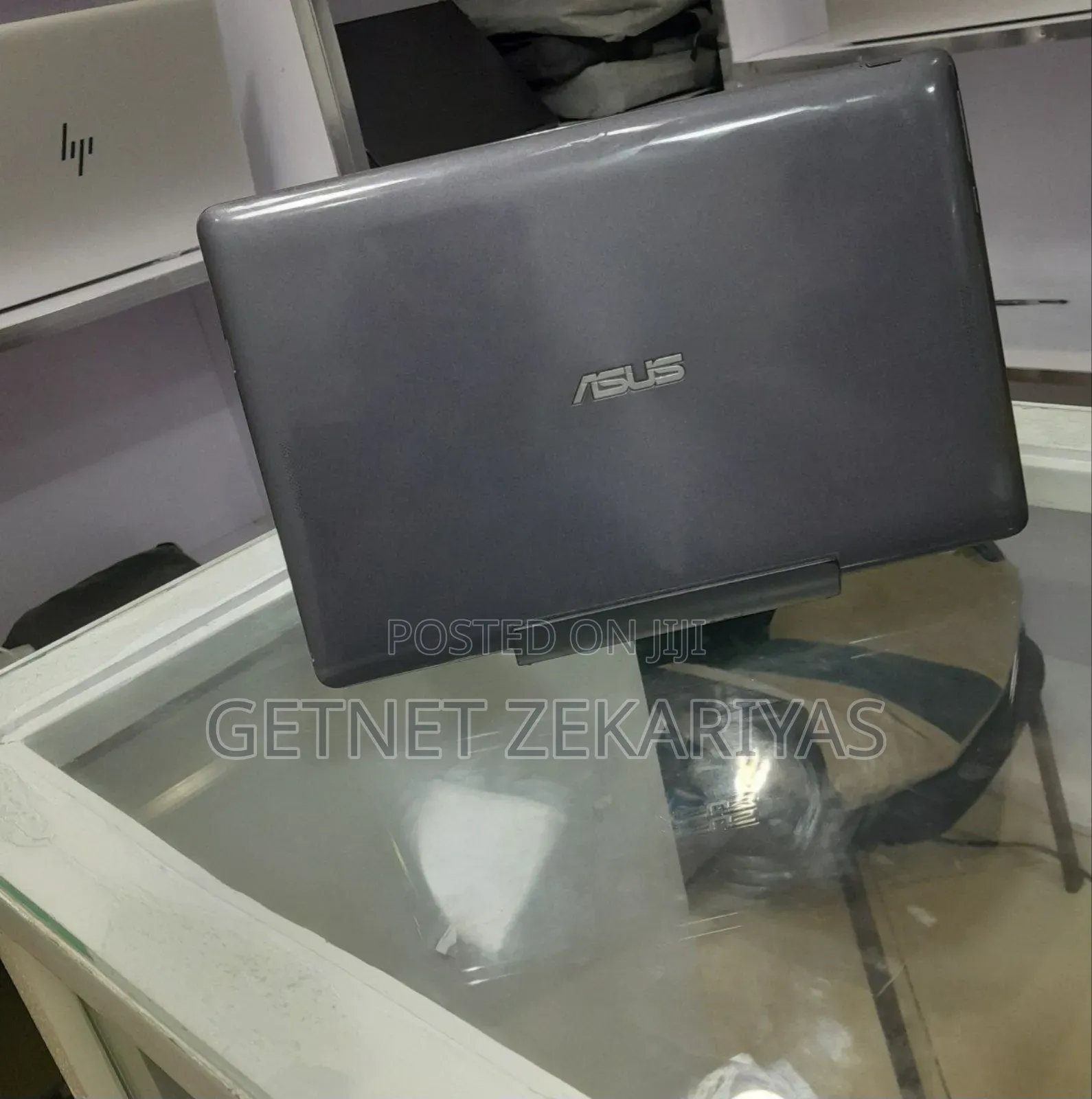 New Laptop Asus 2GB Intel Pentium SSD 72GB