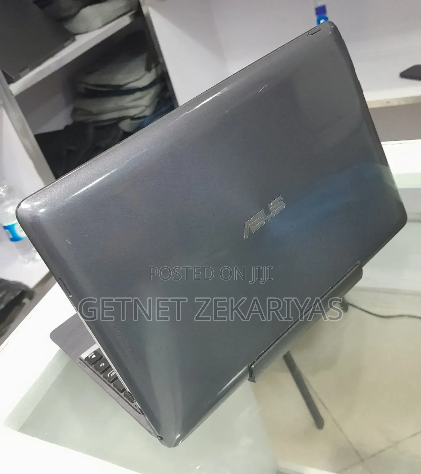 New Laptop Asus 2GB Intel Pentium SSD 72GB