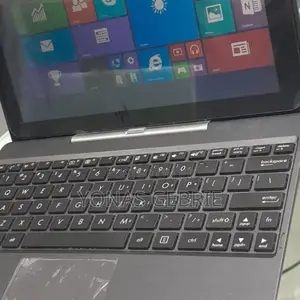 Laptop Asus 2GB Intel Atom SSD 60GB