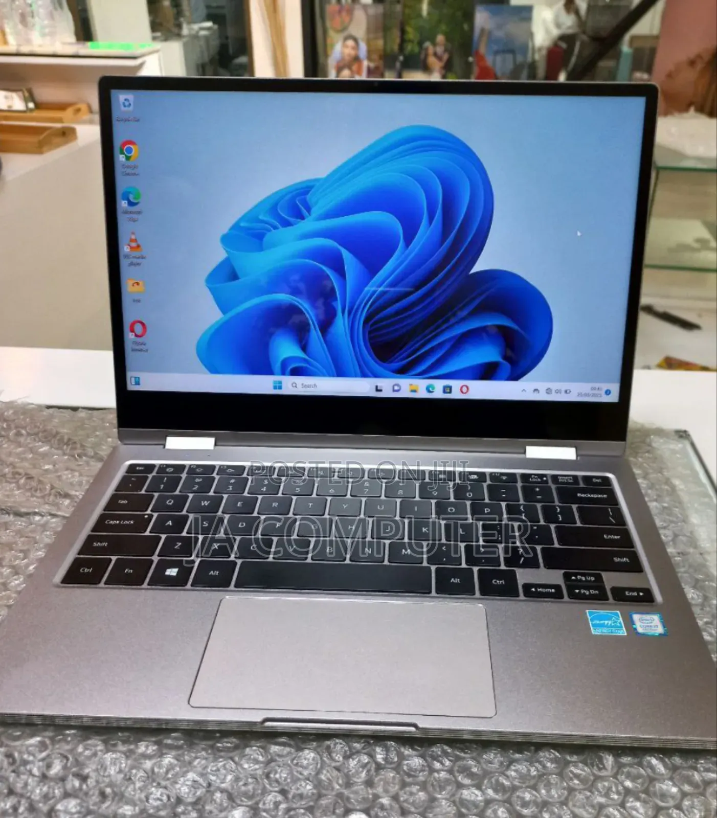 New Laptop Samsung NP-X360 16GB Intel Core I7 SSD 512GB