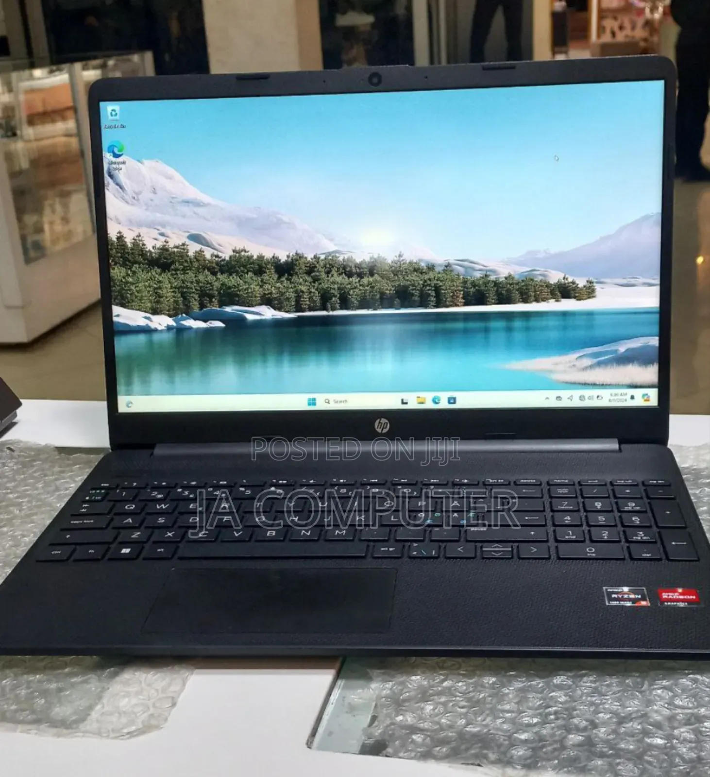 New Laptop HP Stream Notebook 8GB AMD Ryzen 5 SSD 512GB