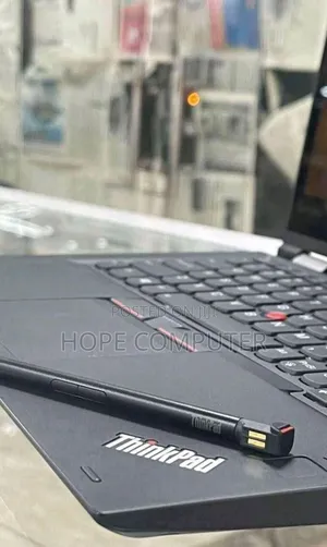 Photo - New Laptop Lenovo ThinkPad X390 Yoga 16GB Intel Core I5 SSD 512GB