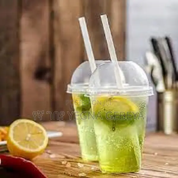 Strong Plastic Smoothie Cups With Lids