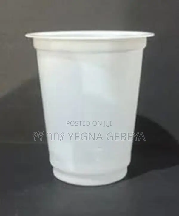 White Plastic Yogurt Packing Cup