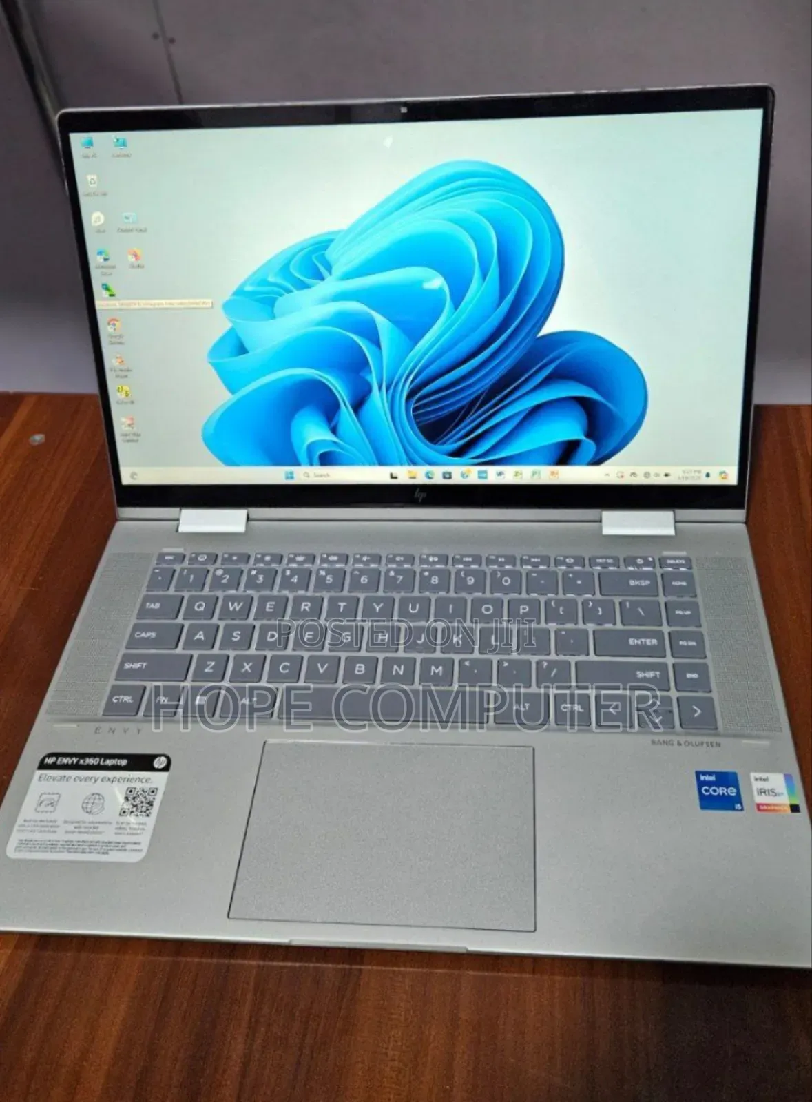 New Laptop HP Envy X360 8GB Intel Core I5 SSD 512GB