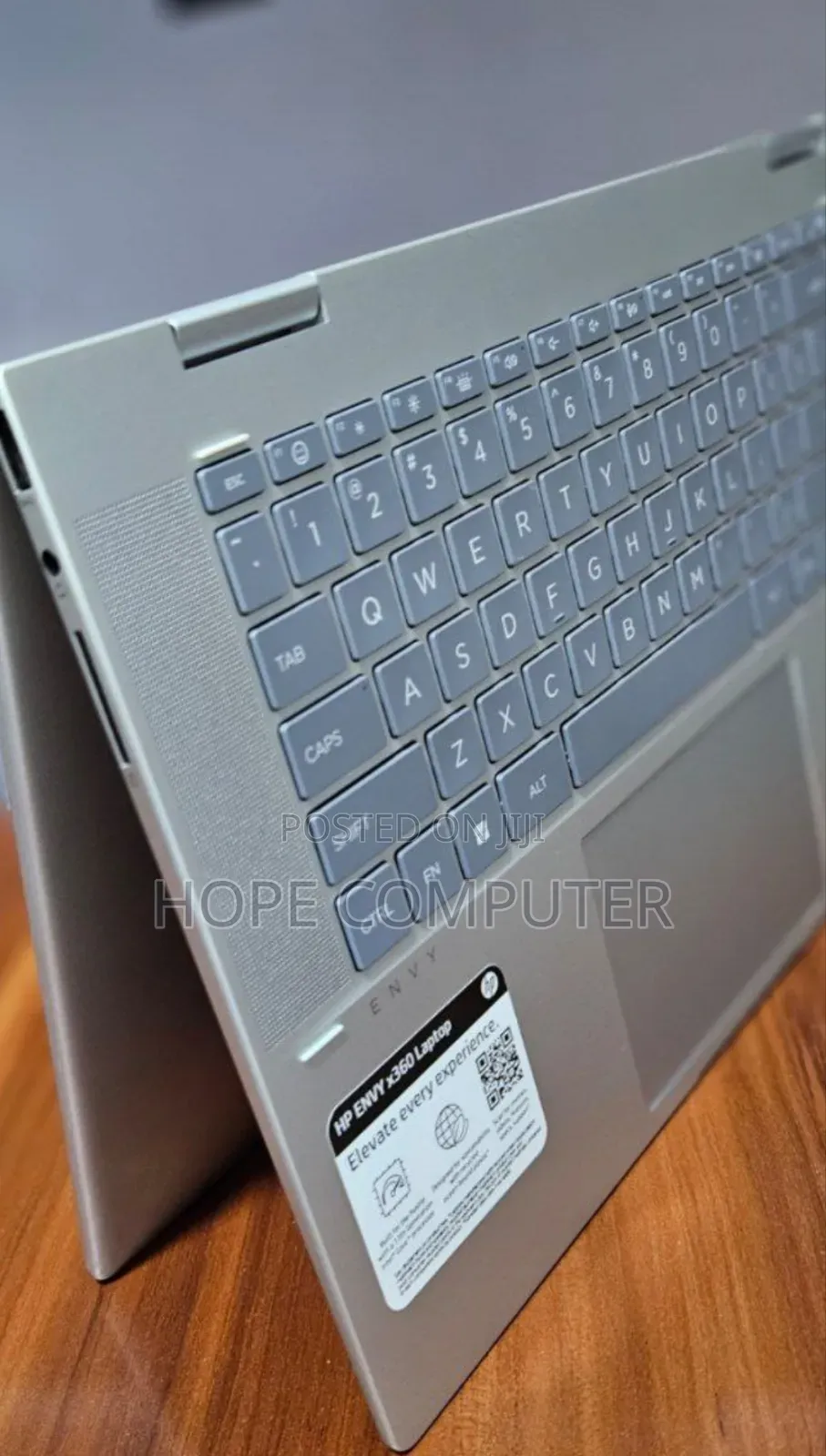 New Laptop HP Envy X360 8GB Intel Core I5 SSD 512GB