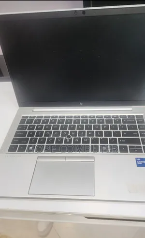 Photo - New Laptop HP EliteBook 840 G8 16GB Intel Core I7 SSD 512GB