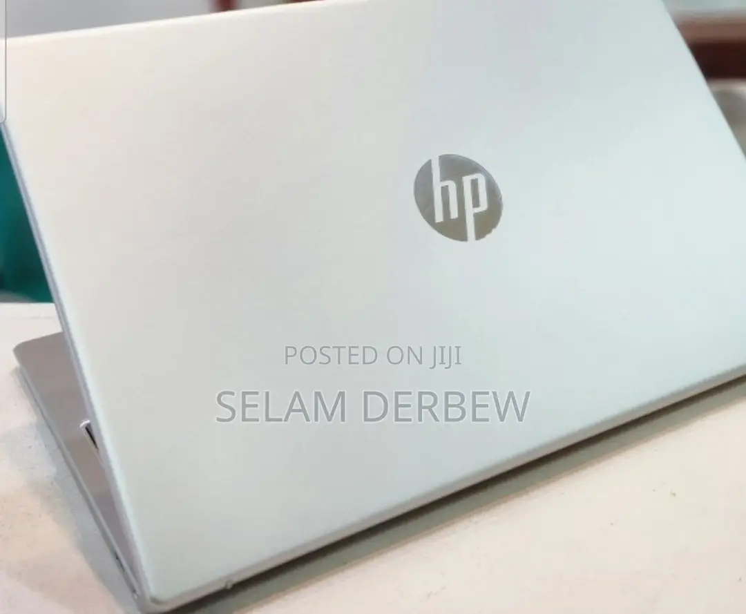 New Laptop HP Stream Notebook 8GB AMD Ryzen 5 SSD 512GB