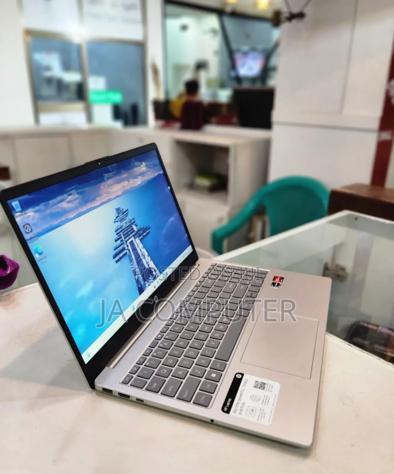 New Laptop HP Stream Notebook 8GB AMD Ryzen 5 SSD 512GB