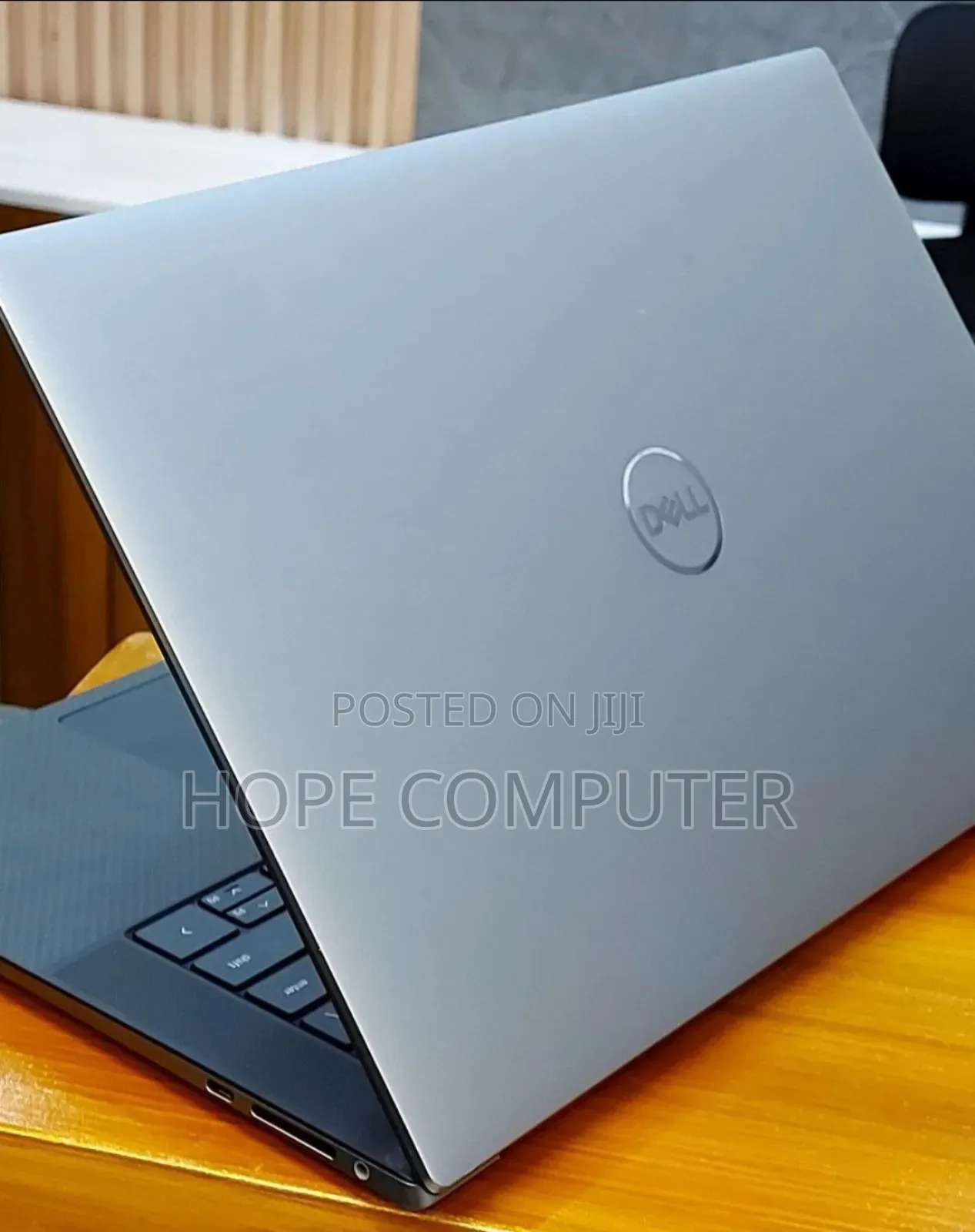 New Laptop Dell Precision 15 5540 32GB Intel Core I9 SSD 1T