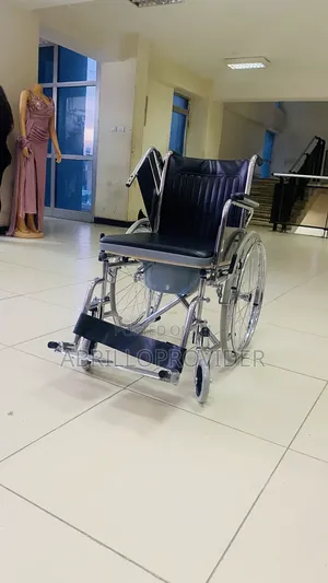 Toilet Wheelchair5wheelchair7wheelchair5wheelchair5wheelchai