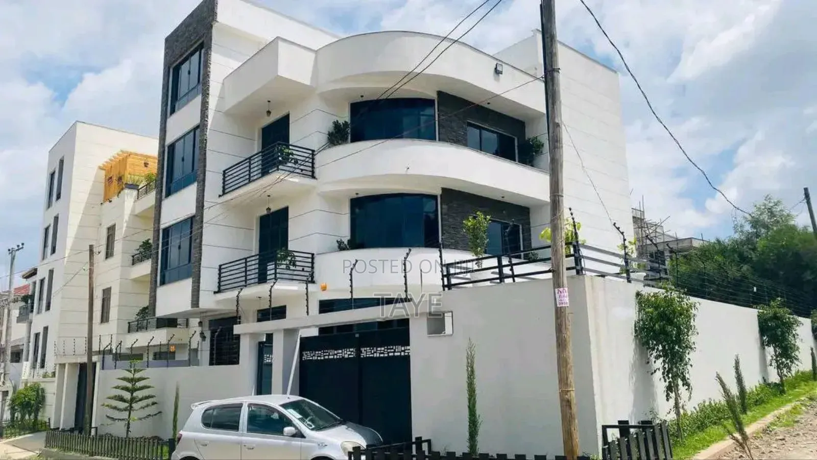 Furnished 12bdrm Mansion in Nifas Silk-Lafto for sale