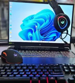 New Laptop Acer Predator Helios 300 16GB Intel Core I9 SSD 1T