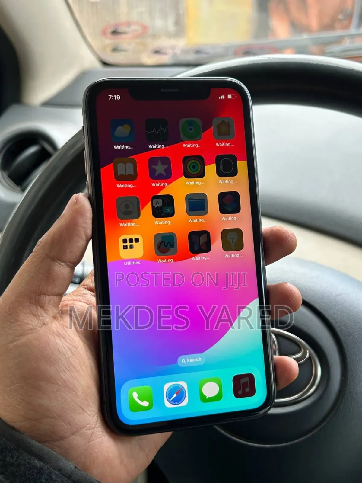 New Apple iPhone 11 64 GB Black