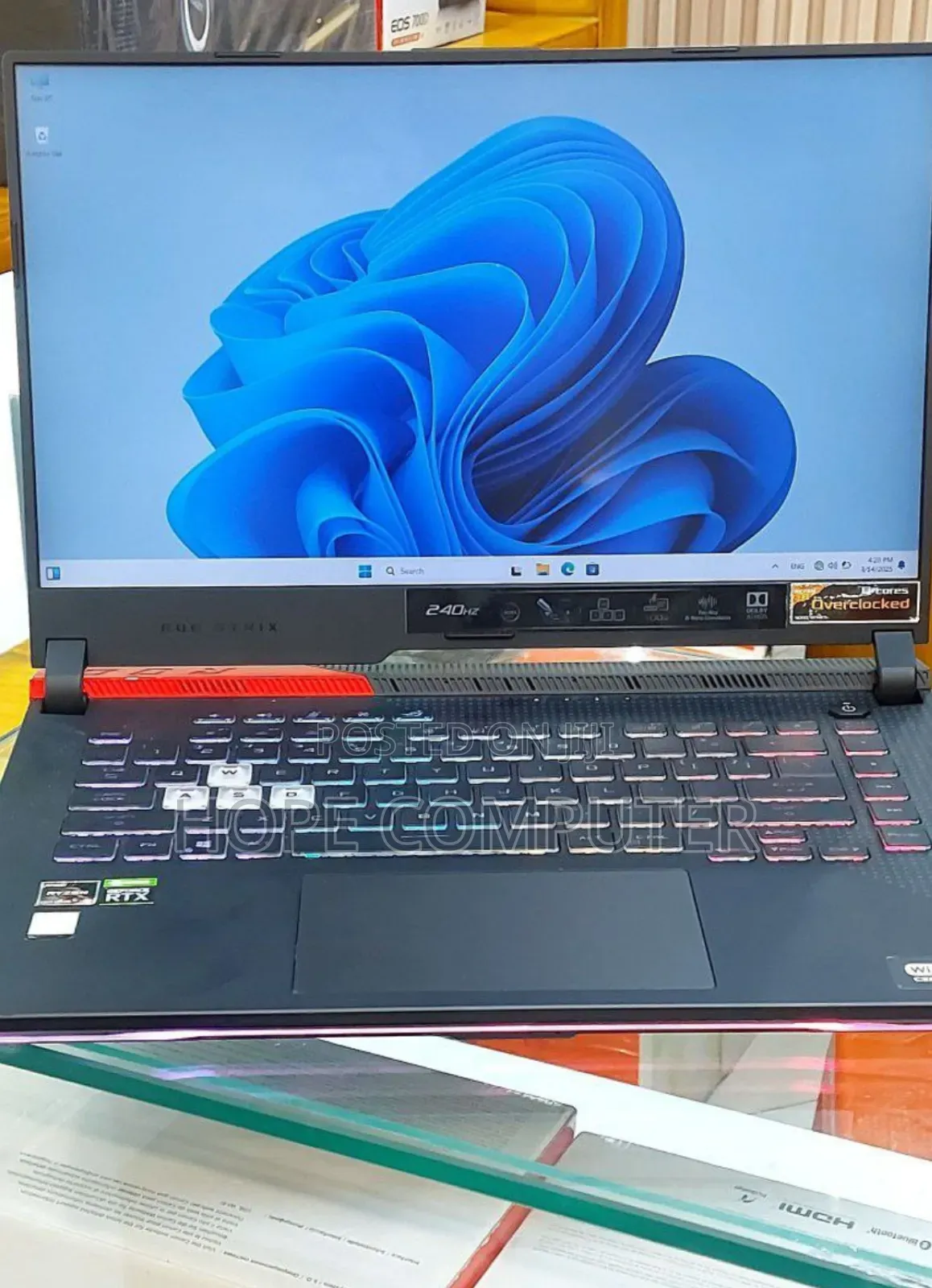 New Laptop Asus ROG Zephyrus G15 16GB AMD Ryzen 9 SSD 1T