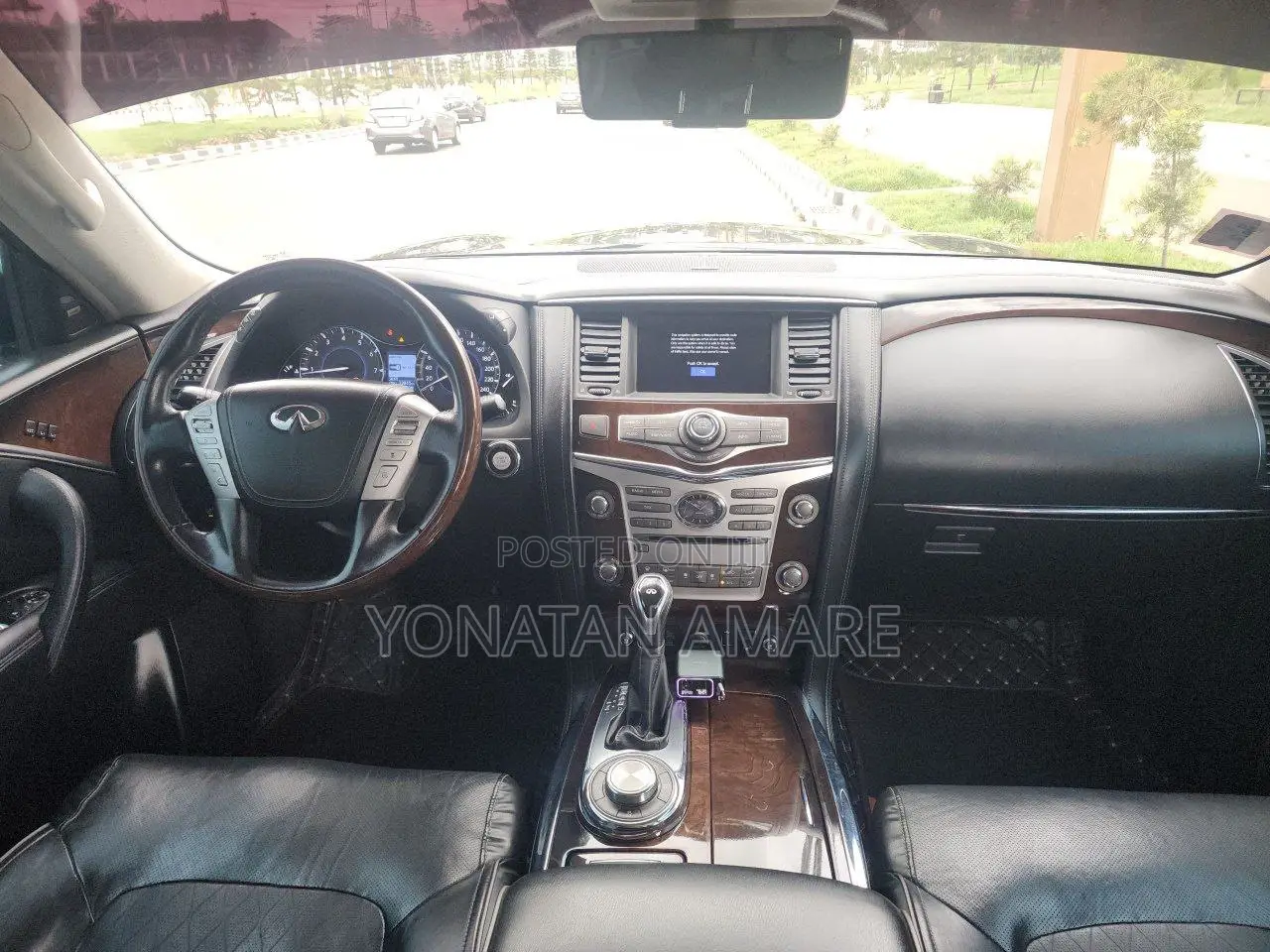 Infiniti QX80 2022 Black