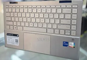 Photo - New Laptop HP Pavilion 15 8GB Intel Core I5 SSD 512GB