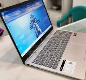 New Laptop HP Stream Notebook 8GB AMD Ryzen 5 SSD 512GB