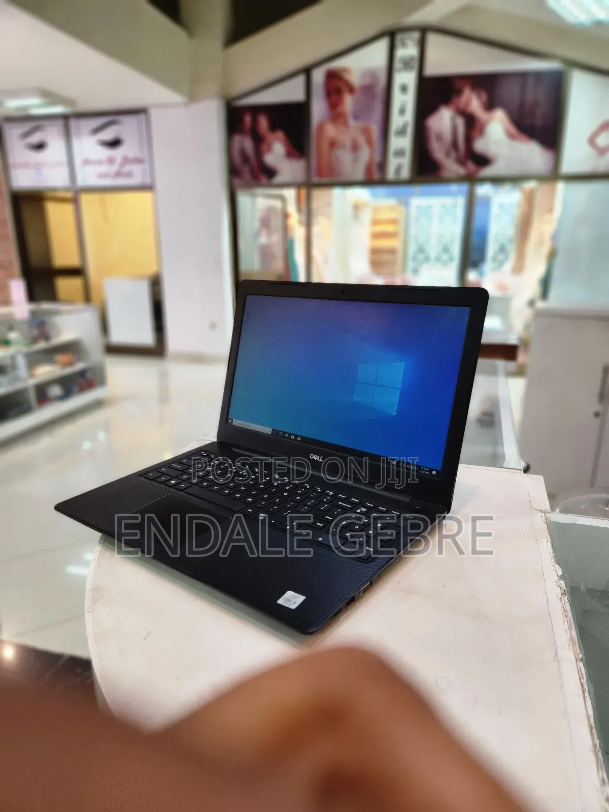 New Laptop Dell Vostro 3500 8GB Intel Core I5 HDD 1T