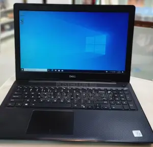 New Laptop Dell Vostro 3520 8GB Intel Core I5 HDD 1T