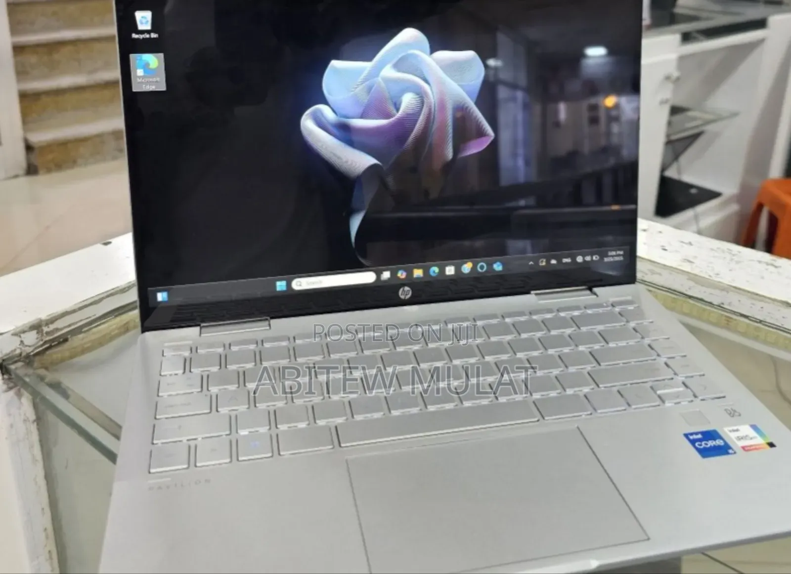 New Laptop HP Pavilion X360 8GB Intel Core I5 SSD 512GB