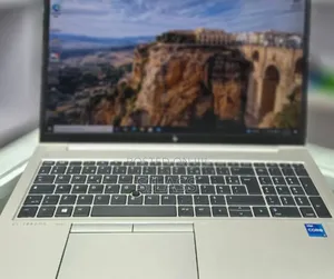 New Laptop HP EliteBook 850 G8 16GB Intel Core I7 SSD 512GB
