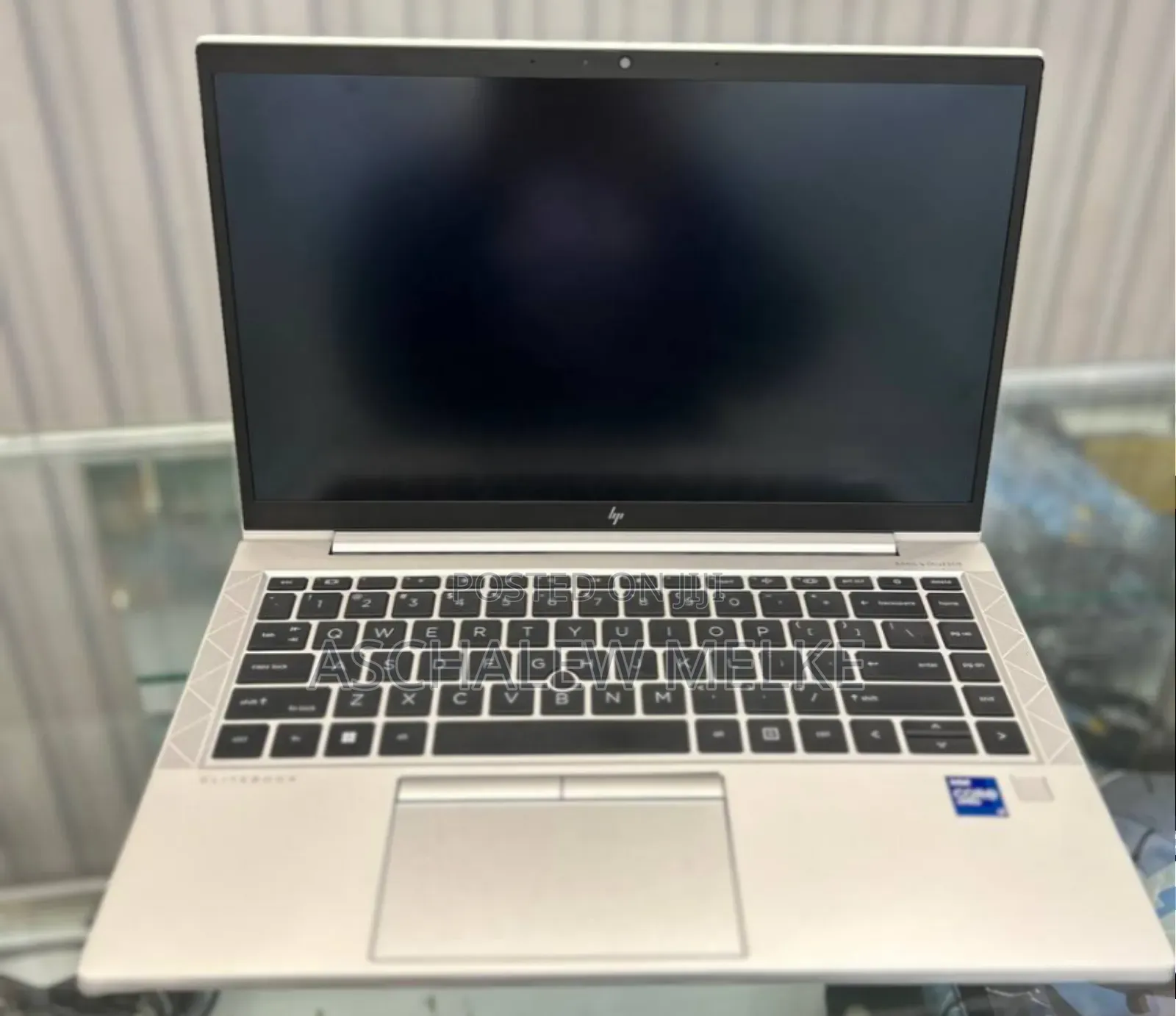 New Laptop HP EliteBook 840 G8 16GB Intel Core I7 SSD 512GB