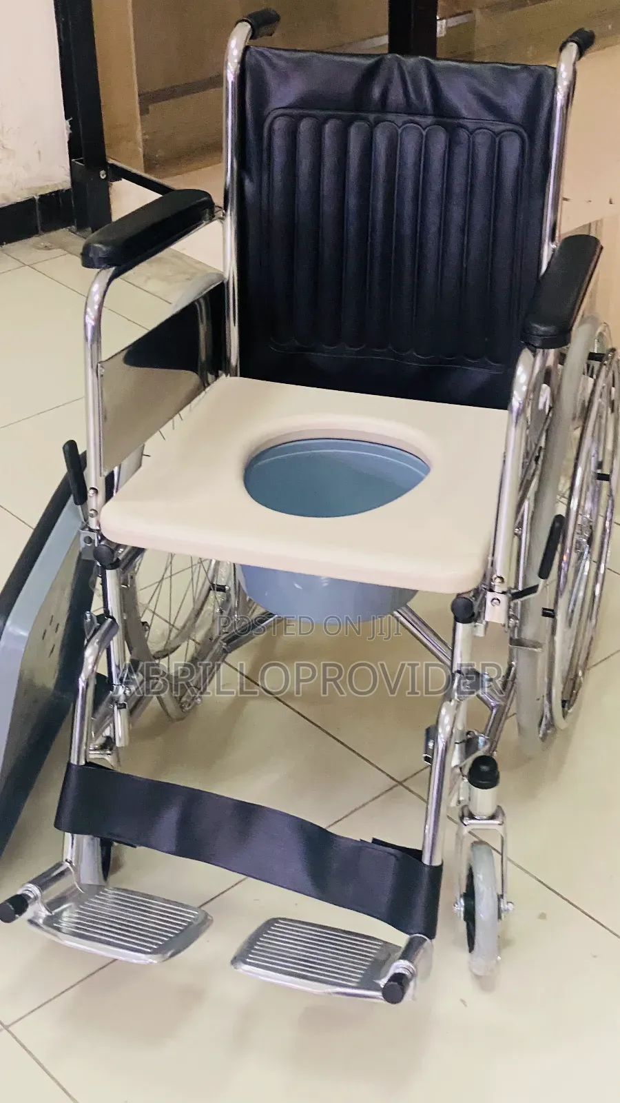 Toilet Wheelchair5wheelchair3wheelchair4wheelchair4wheelchai