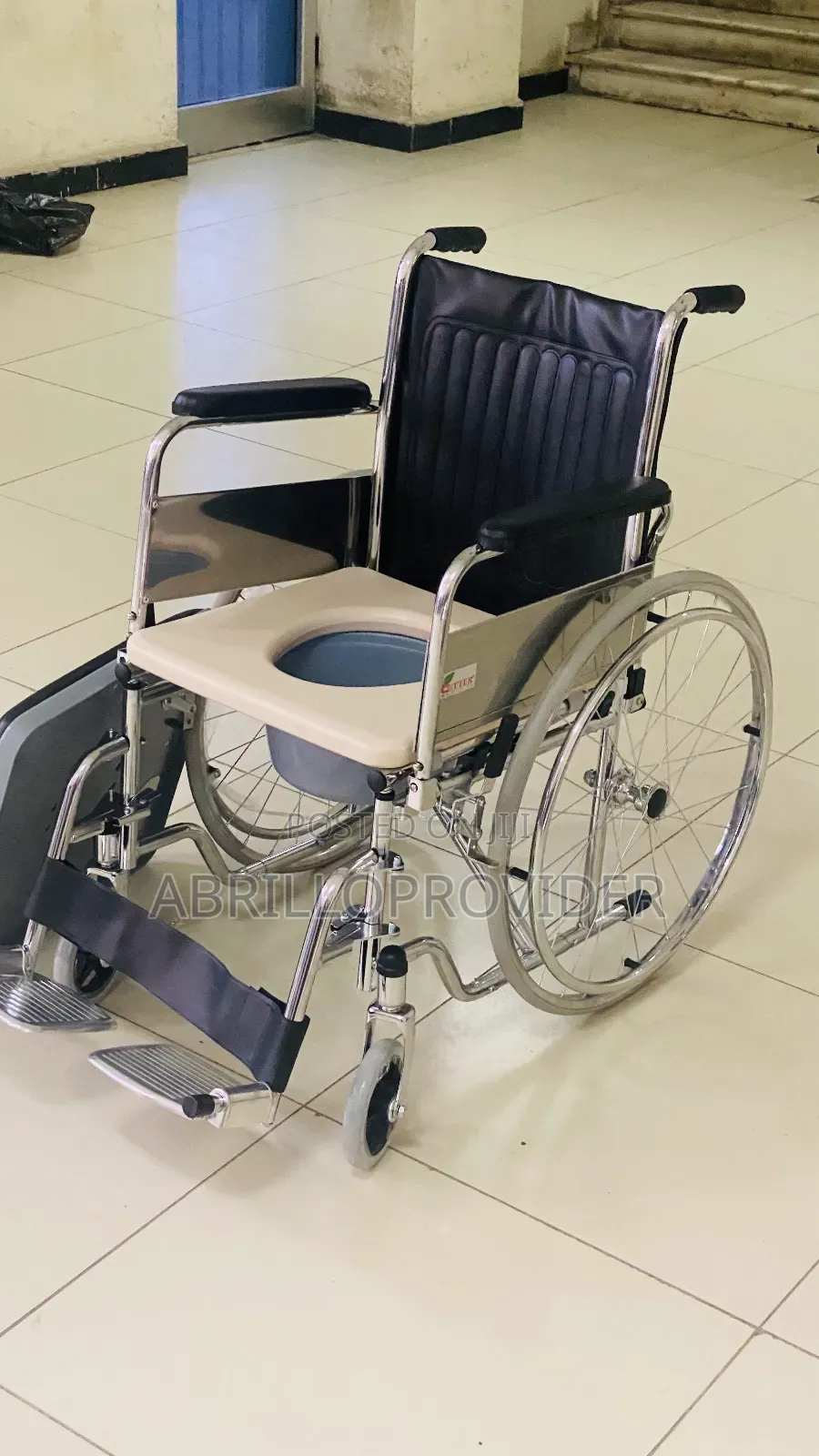 Toilet Wheelchair5wheelchair8wheelchair3wheelchair4wheelchai