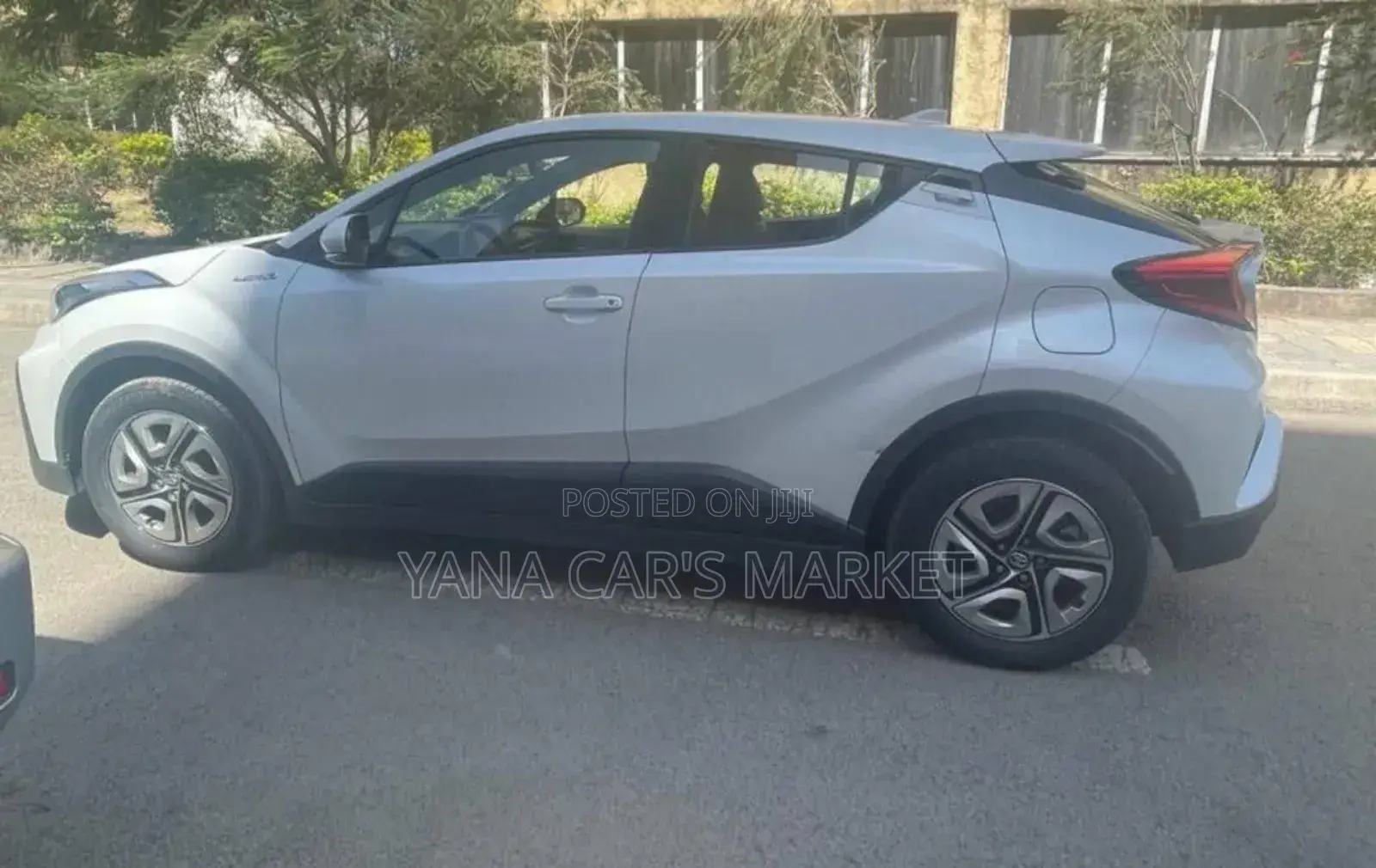 Toyota C-HR 2022 White