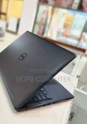 New Laptop Dell Vostro 7510 8GB Intel Core I5 SSD 1T