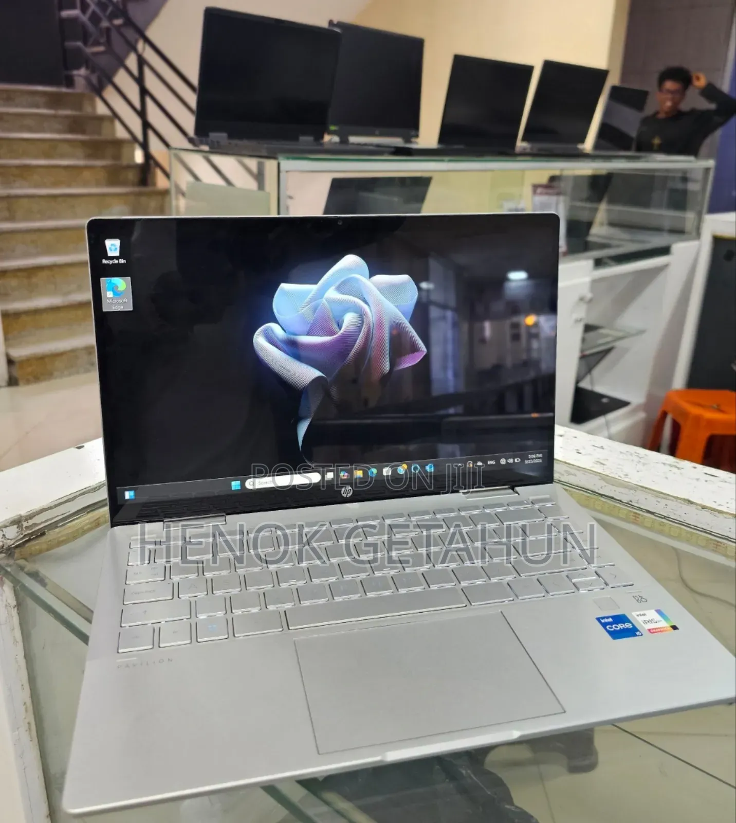 New Laptop HP Pavilion 15 8GB Intel Core I5 SSD 512GB