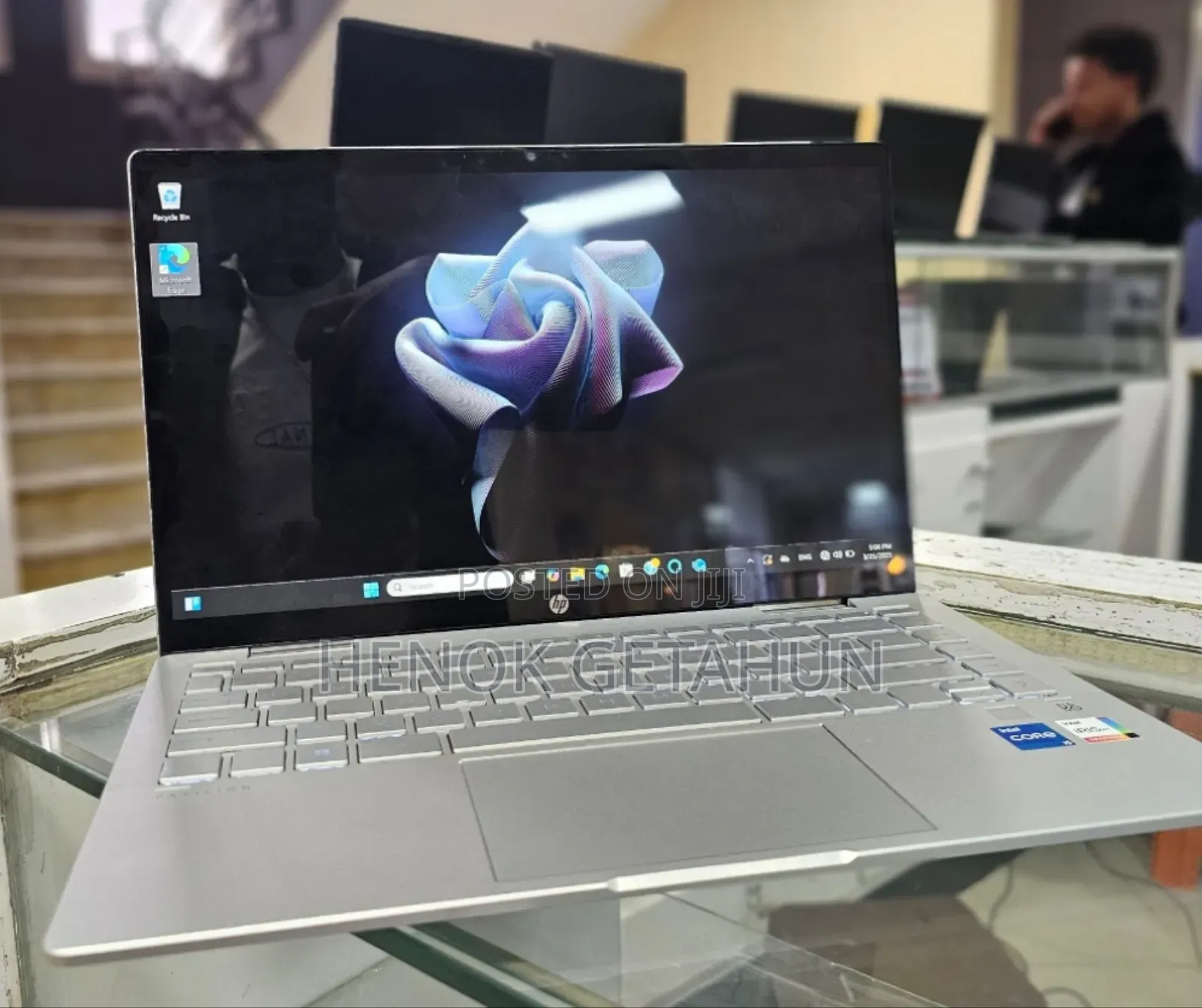 New Laptop HP Pavilion 15 8GB Intel Core I5 SSD 512GB