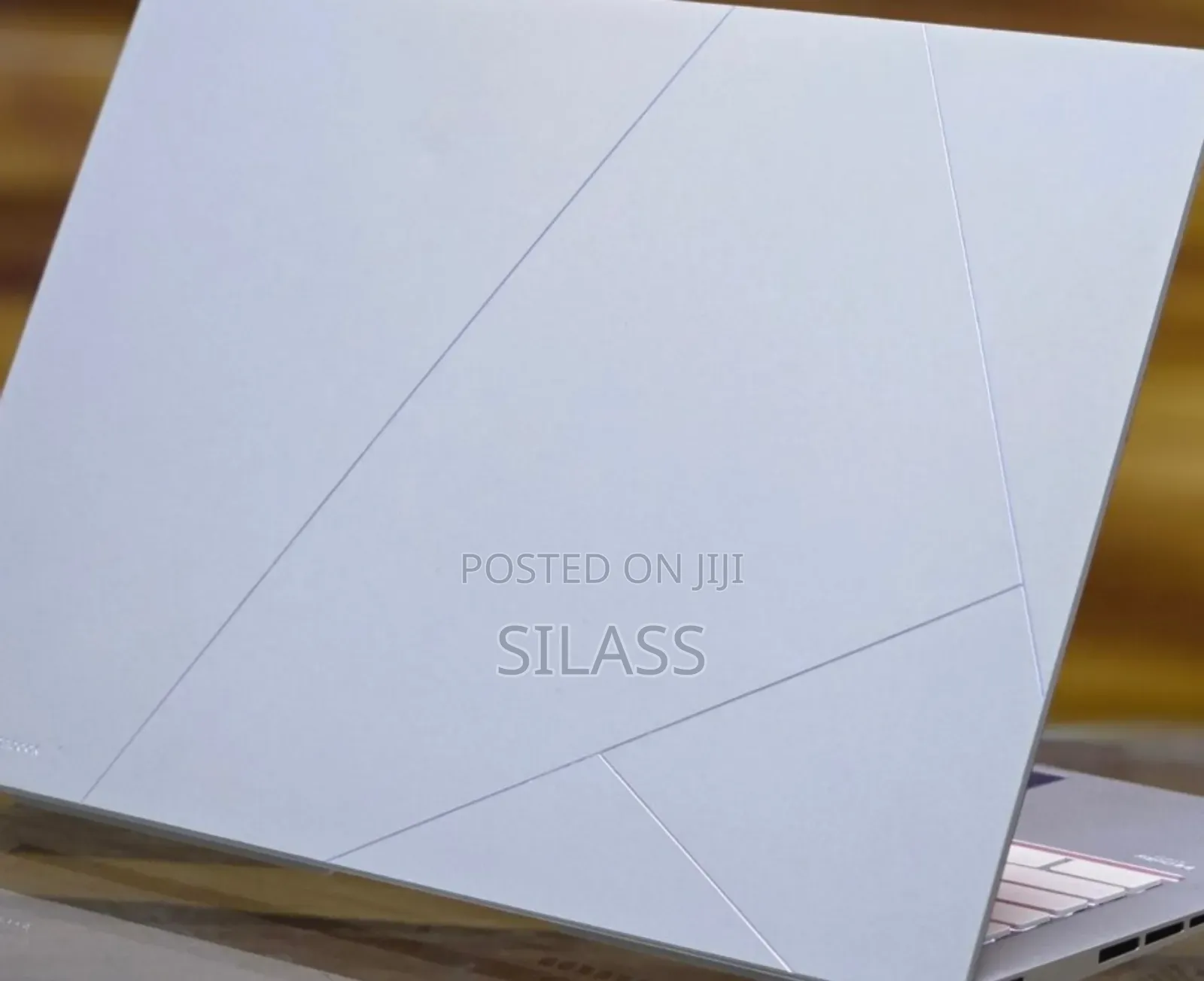 New Laptop Asus ZenBook UX31LA 32GB Intel Core I9 SSD 512GB