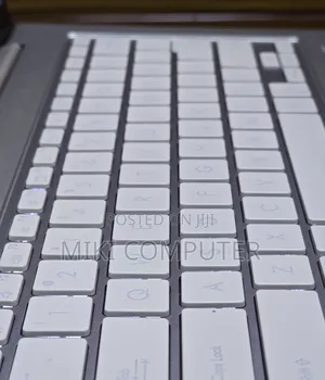 New Laptop Asus ZenBook UX31E 32GB Intel Core I9 SSD 512GB