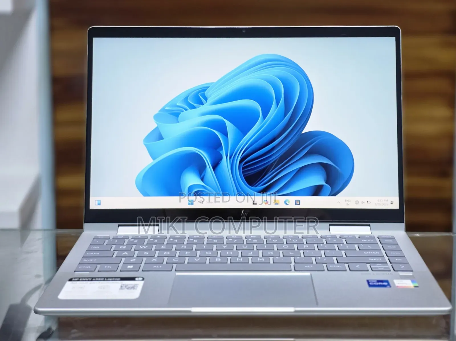New Laptop HP Envy X360 16GB Intel Core I7 SSD 1T