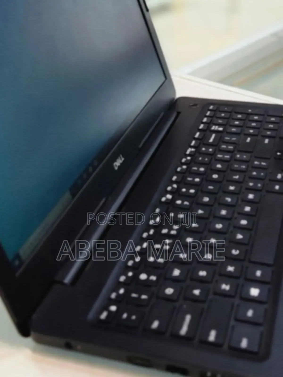 New Laptop Dell Vostro 15 5000 8GB Intel Core I5 SSD 1T