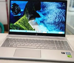 New Laptop HP Pavilion 15 8GB Intel Core I5 SSD 1T