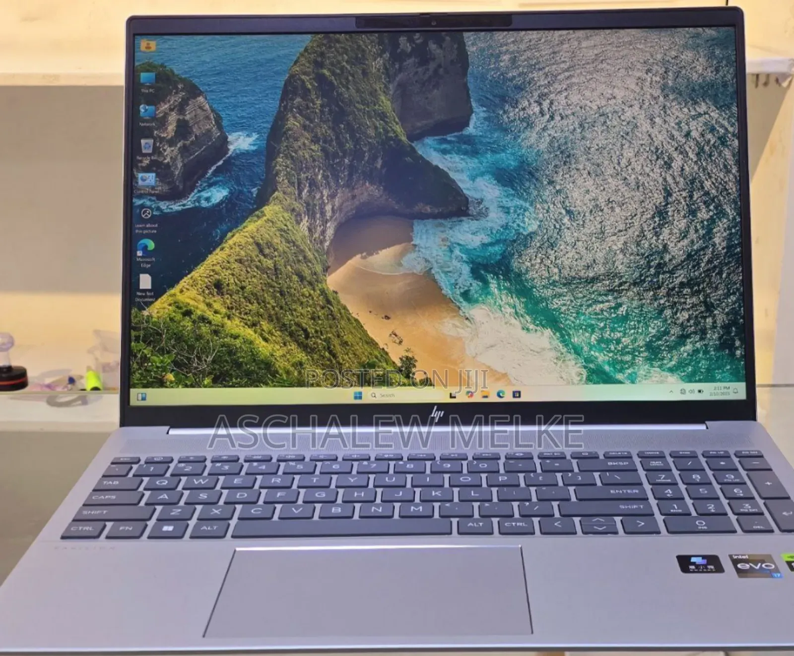 New Laptop HP Pavilion 17 16GB Intel Core I7 SSD 1T